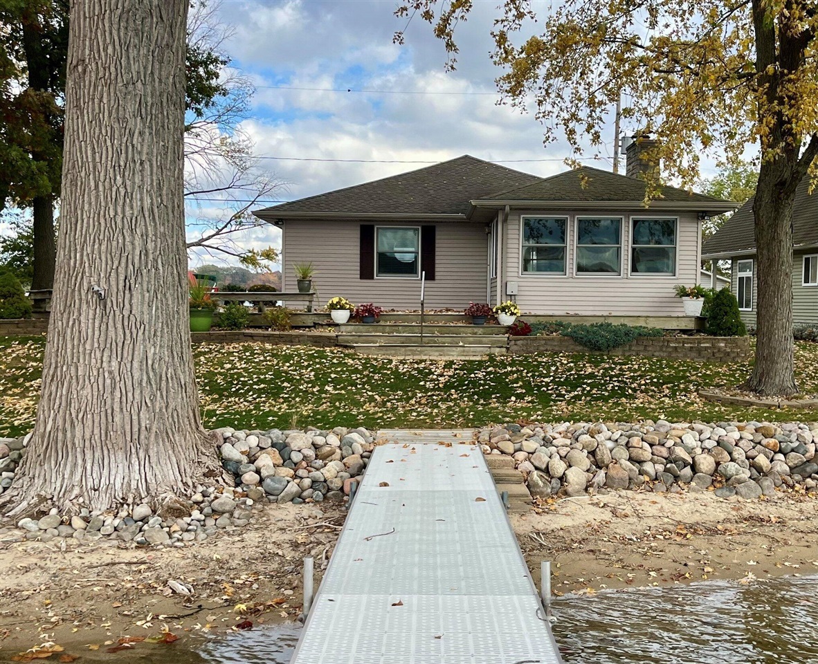 Homes for sale in Plainwell, MI | 10968 Boniface Point Dr, Plainwell, MI 49080 | MLS# 70502956