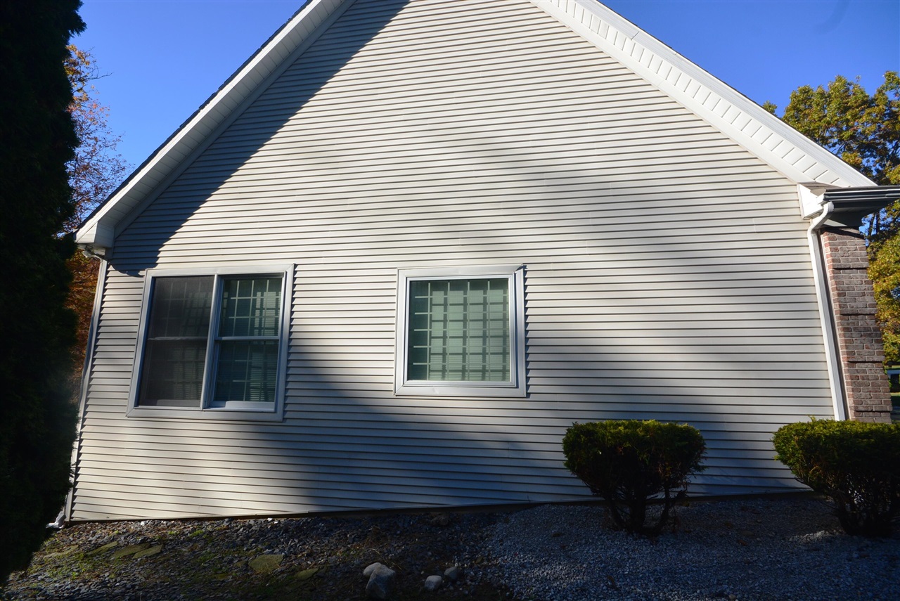 Homes for sale in Kalamazoo, MI | 4696 Forest Creek Dr, Kalamazoo, MI 49009 | MLS# 70502993