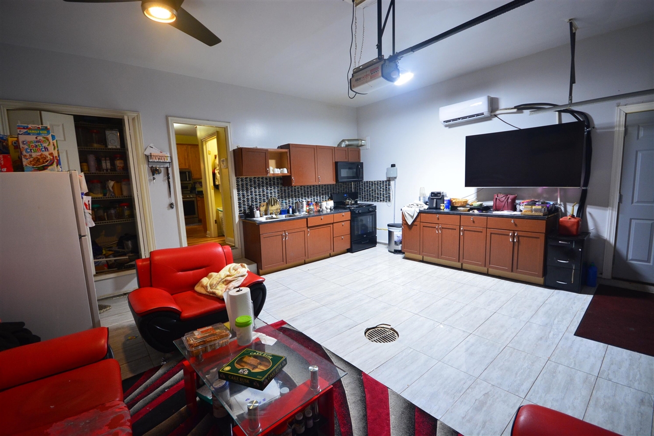 Homes for sale in Kalamazoo, MI | 4696 Forest Creek Dr, Kalamazoo, MI 49009 | MLS# 70502993