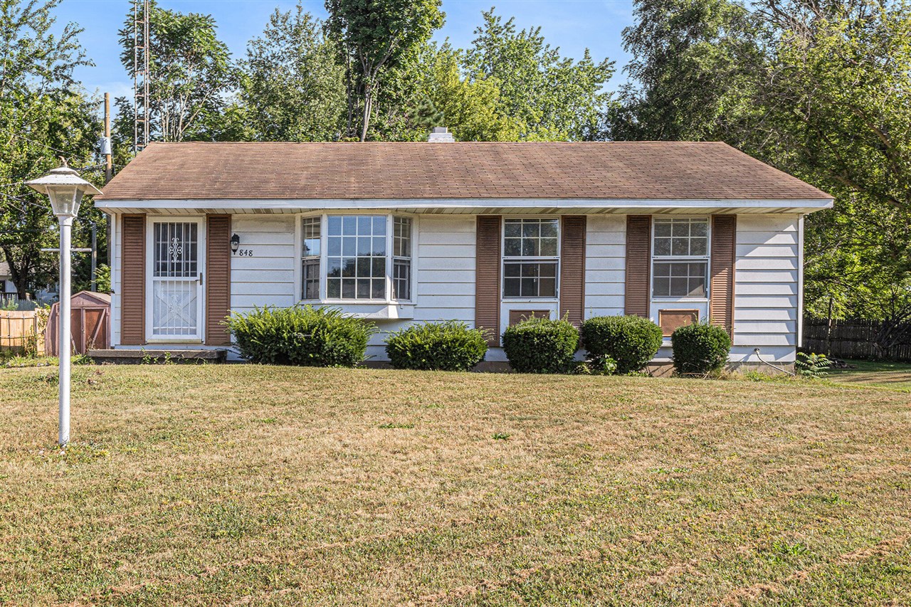 Homes for sale in Albion, MI | 848 Athena Dr, Albion, MI 49224 | MLS# 70503122