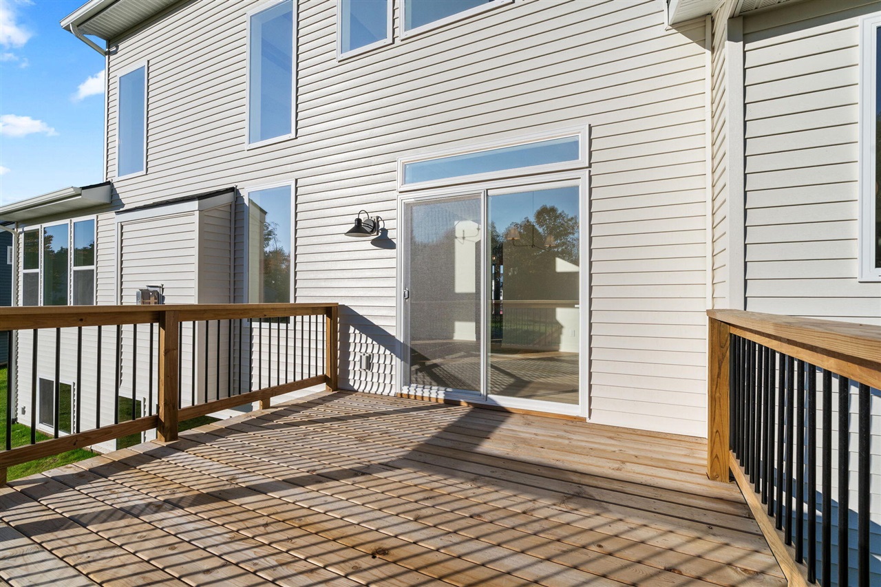 Homes for sale in Wyoming, MI | 5508 Case Dr, Wyoming, MI 49418 | MLS# 70503352