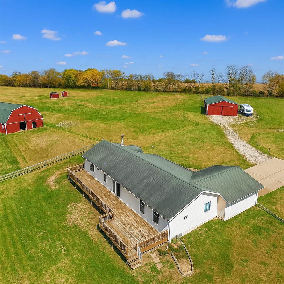 Homes for sale in Hickory Corners, MI | 4314 W Hickory Rd, Hickory Corners, MI 49060 | MLS# 70503375