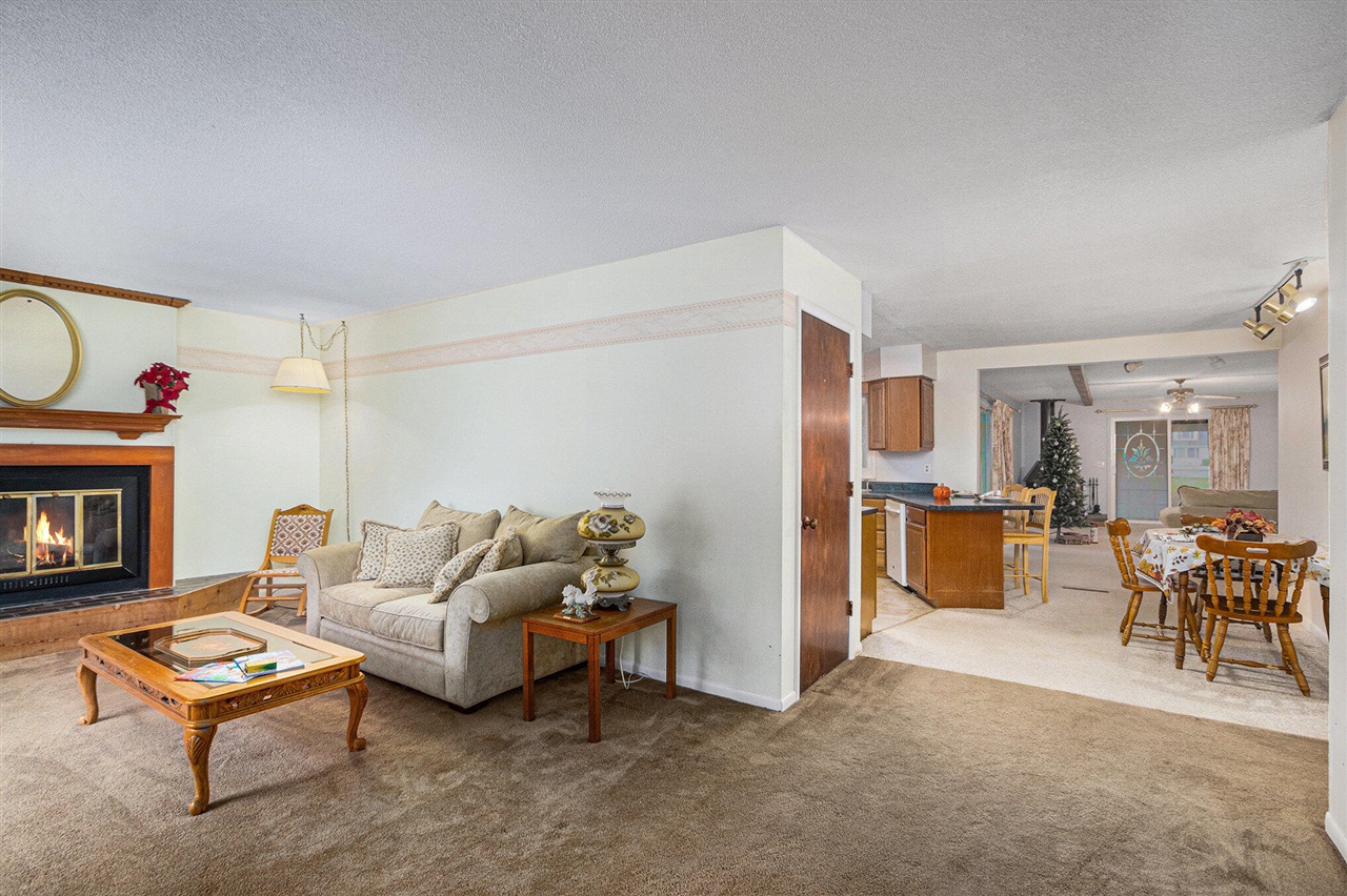 Homes for sale in Gobles, MI | 305 Orchard Cir, Gobles, MI 49055 | MLS# 70503395