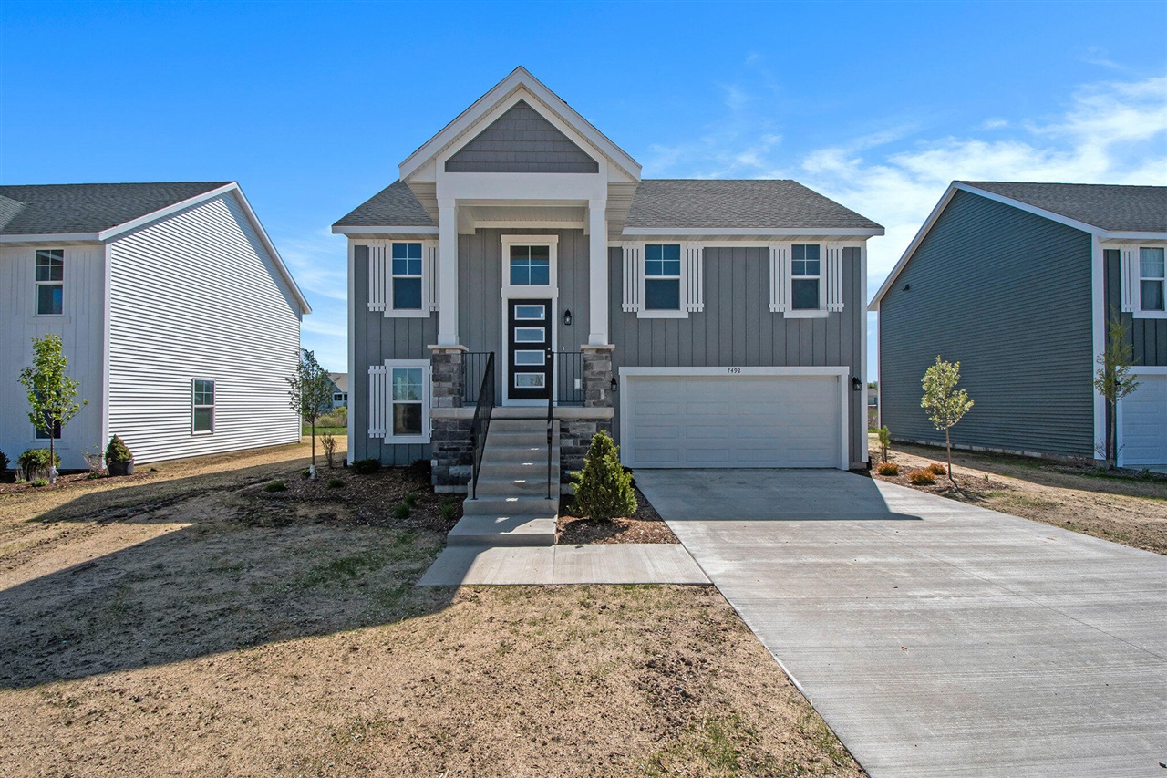 Homes for sale in Caledonia, MI | 7453 Traditional Ct, Caledonia, MI 49316 | MLS# 70503416