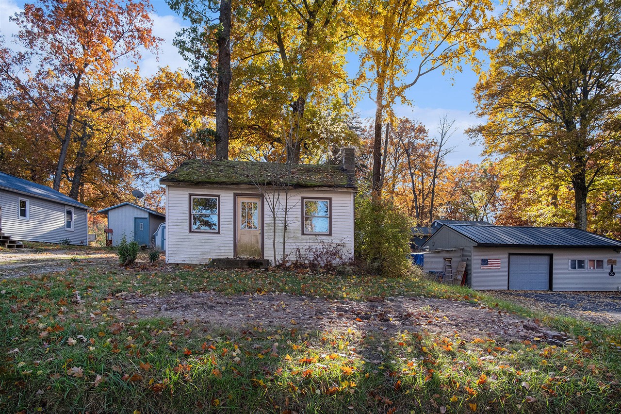 Homes for sale in Belding, MI | 12340 Canter St, Belding, MI 48809 | MLS# 70503427