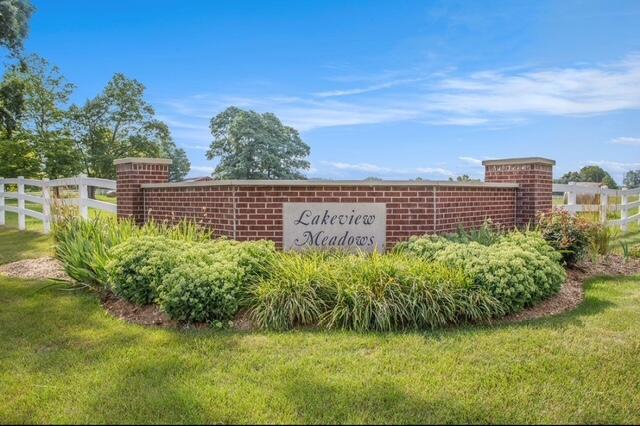 Homes for sale in Galesburg, MI | 14085 Peninsula Dr, Galesburg, MI 49053 | MLS# 70503623