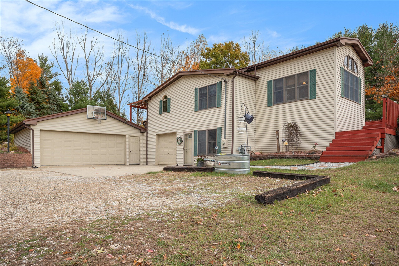 Homes for sale in Sturgis, MI | 31301 E Lafayette Rd, Sturgis, MI 49091 | MLS# 70503626