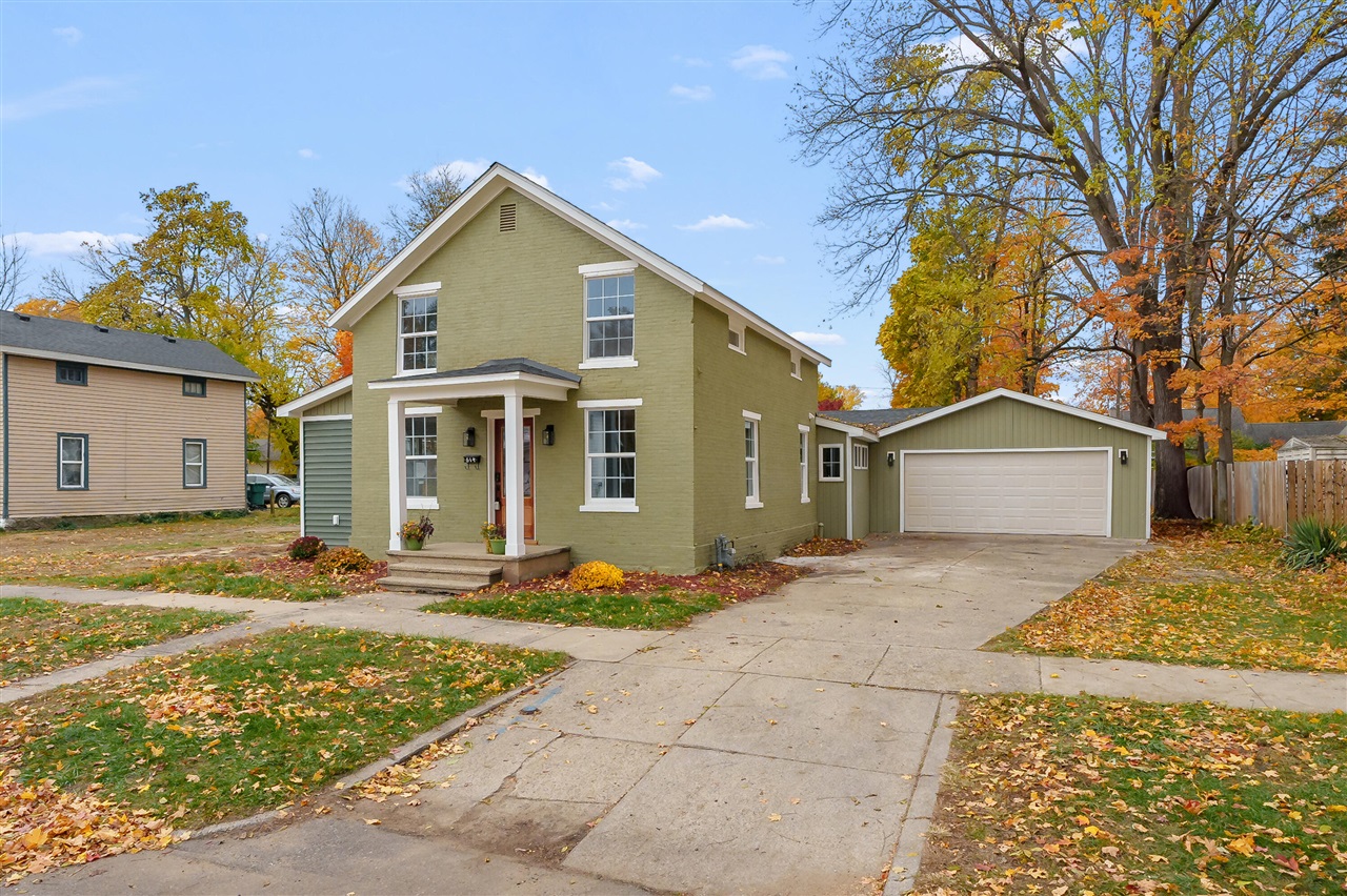 Homes for sale in Three Rivers, MI | 614 Walnut St, Three Rivers, MI 49093 | MLS# 70503630