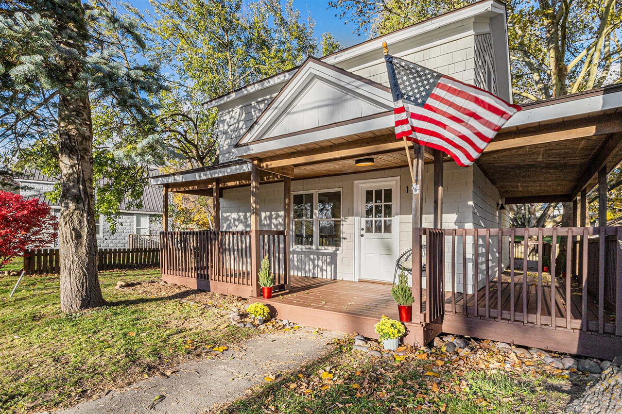 Homes for sale in Middleville, MI | 121 High St, Middleville, MI 49333 | MLS# 70503681