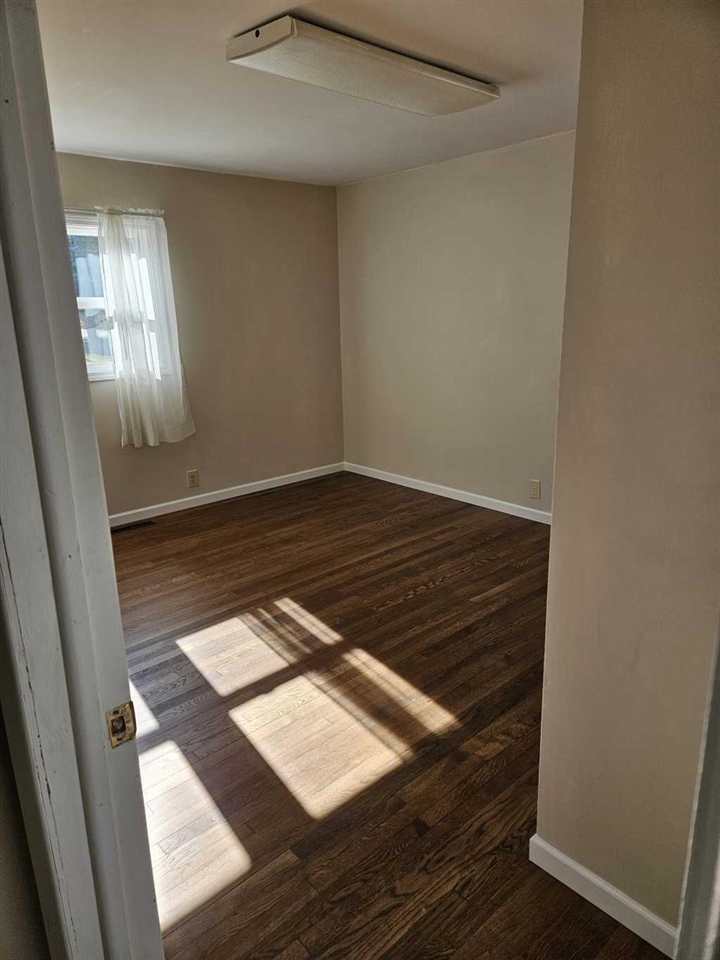 Homes for sale in Norton Shores, MI | 284 E Sternberg Rd, Norton Shores, MI 49441 | MLS# 70503833