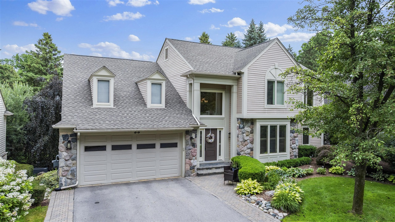 Homes for sale in Bloomfield Hills, MI | 33 Boulder Ln, Bloomfield Hills, MI 48304 | MLS# 70503847