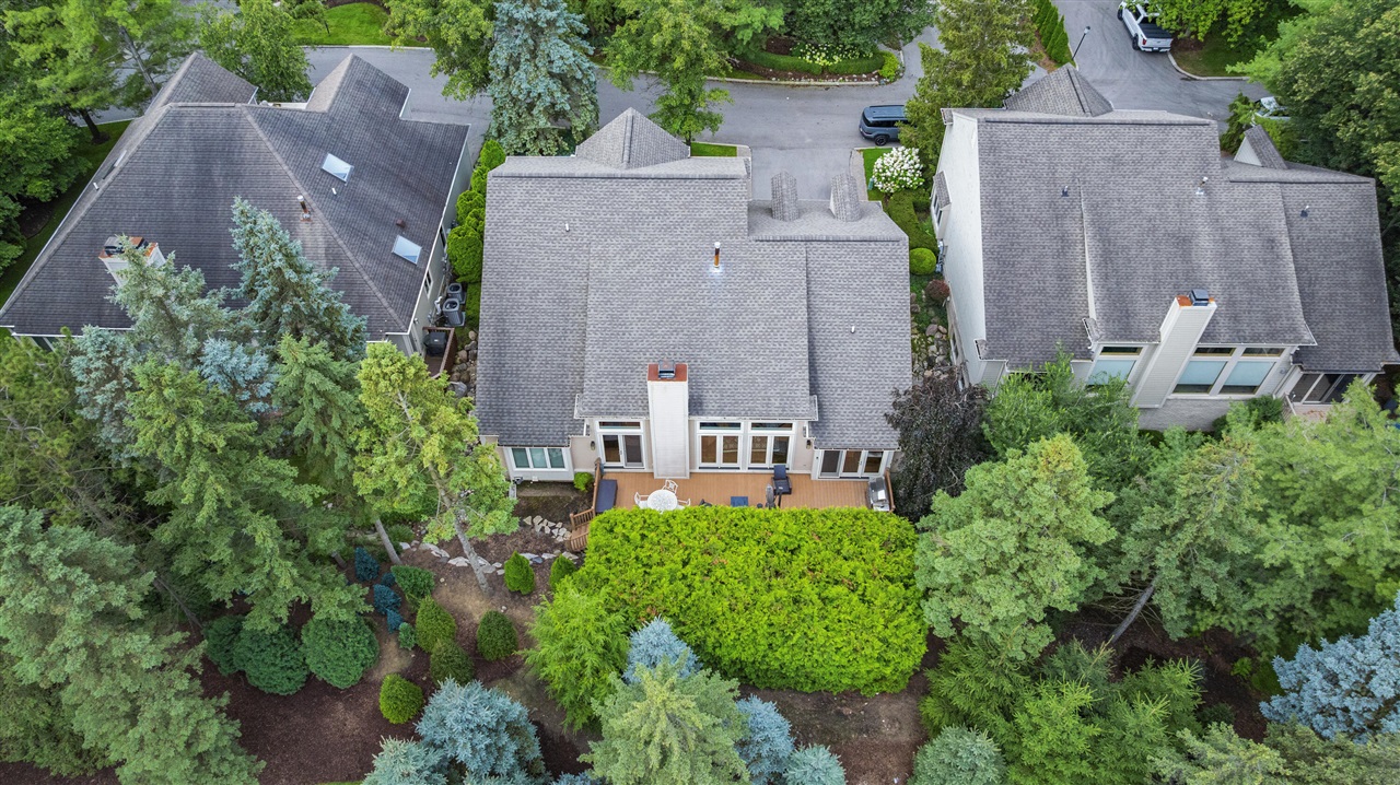 Homes for sale in Bloomfield Hills, MI | 33 Boulder Ln, Bloomfield Hills, MI 48304 | MLS# 70503847