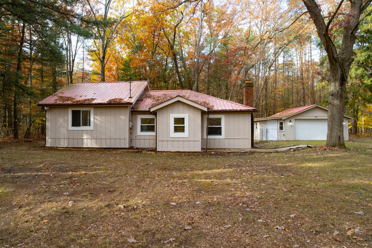 Homes for sale in Allegan, MI | 1274 42nd St, Allegan, MI 49010 | MLS# 70503903