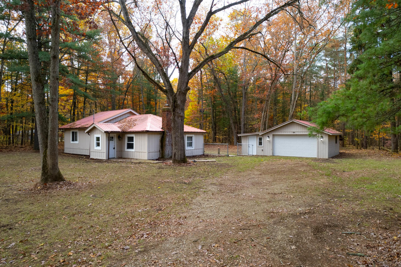 Homes for sale in Allegan, MI | 1274 42Nd St, Allegan, MI 49010 | MLS# 70503903