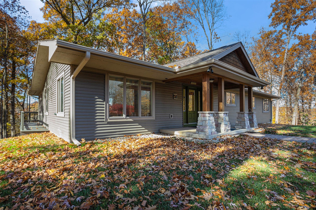 Homes for sale in Tekonsha, MI | 370 Kowalski Dr, Tekonsha, MI 49092 | MLS# 70503934