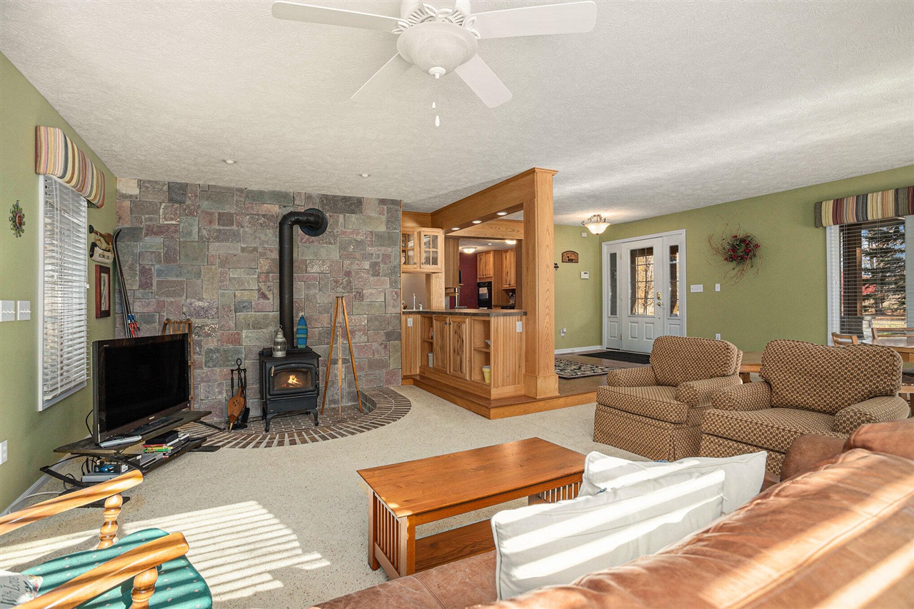 Homes for sale in Tekonsha, MI | 370 Kowalski Dr, Tekonsha, MI 49092 | MLS# 70503934