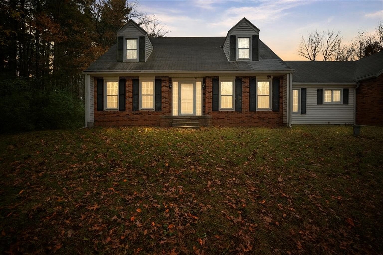 Homes for sale in Petersburg, MI | 11781 Secor Rd, Petersburg, MI 49270 | MLS# 70503942