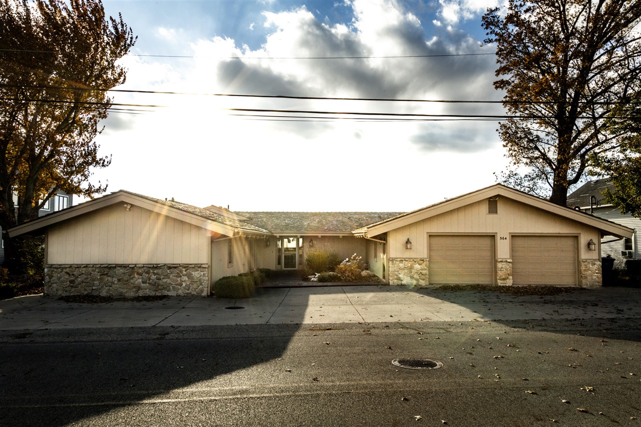 Homes for sale in Coldwater, MI | 564 Lake Dr, Coldwater, MI 49036 | MLS# 70504141