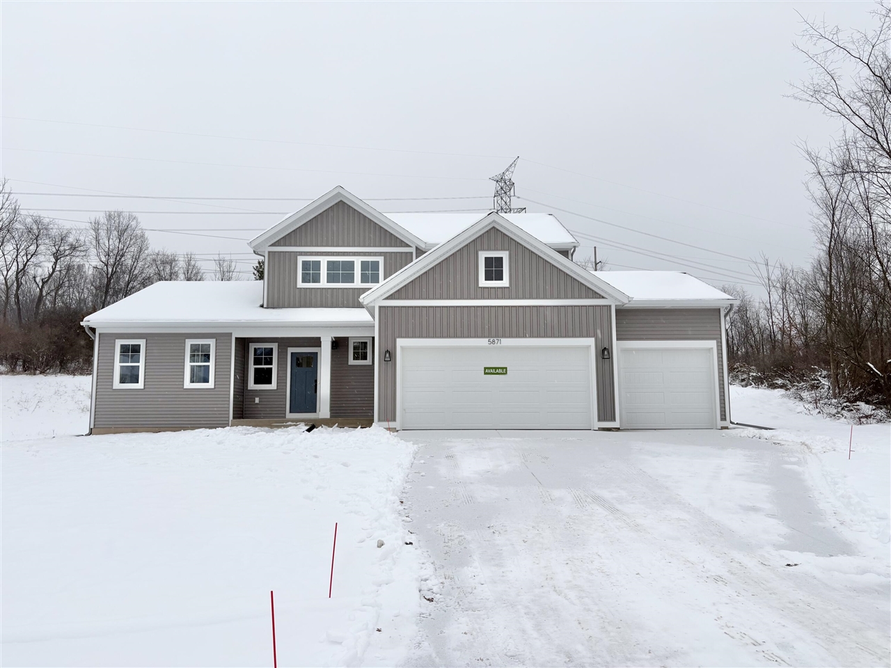 Homes for sale in Caledonia, MI | 5871 Valley Point Dr, Caledonia, MI 49316 | MLS# 70504148