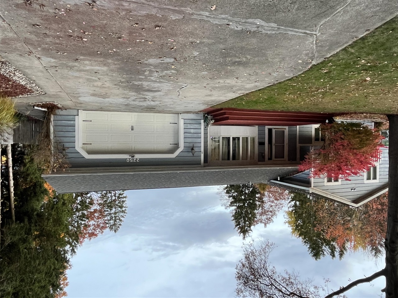 Homes for sale in Muskegon, MI | 2250 Deanna St, Muskegon, MI 49444 | MLS# 70504253