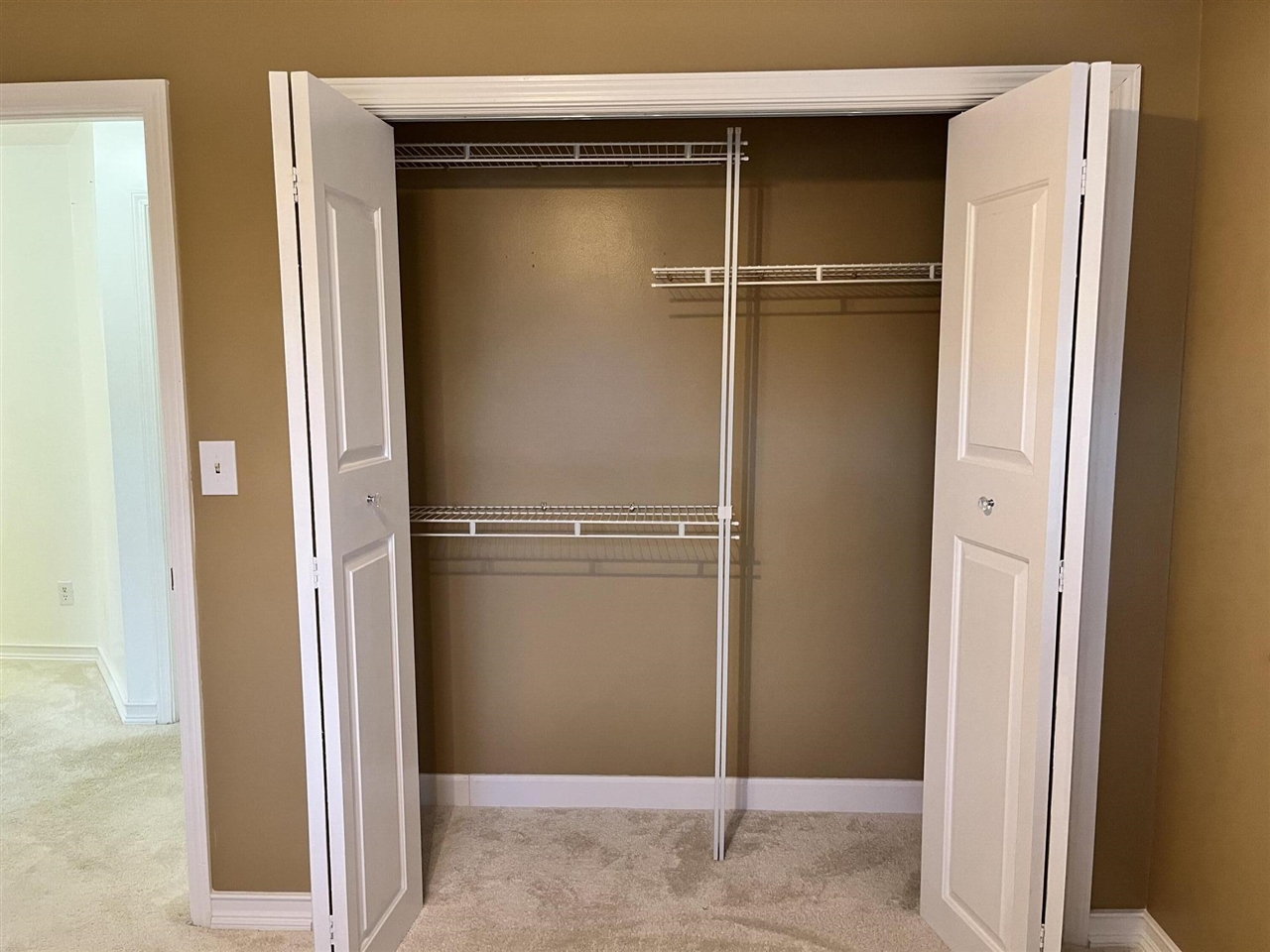 Homes for sale in Muskegon, MI | 2250 Deanna St, Muskegon, MI 49444 | MLS# 70504253