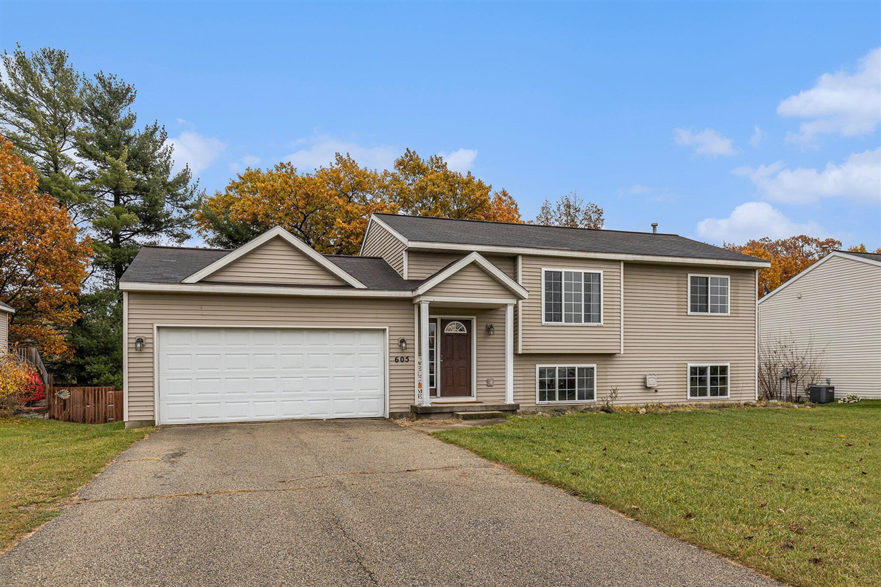 Homes for sale in Howard City, MI | 605 Birch Run St, Howard City, MI 49329 | MLS# 70504261