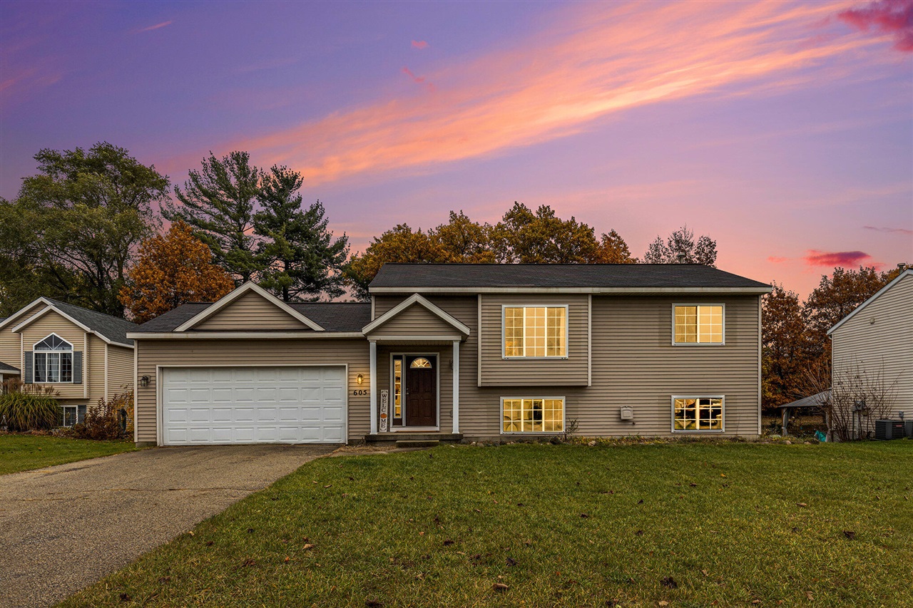 Homes for sale in Howard City, MI | 605 Birch Run St, Howard City, MI 49329 | MLS# 70504261