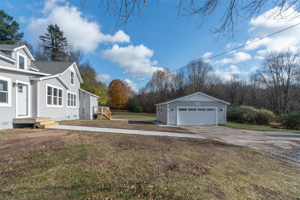 Homes for sale in Rothbury, MI | 6124 S 124th Ave, Rothbury, MI 49452 | MLS# 70504333