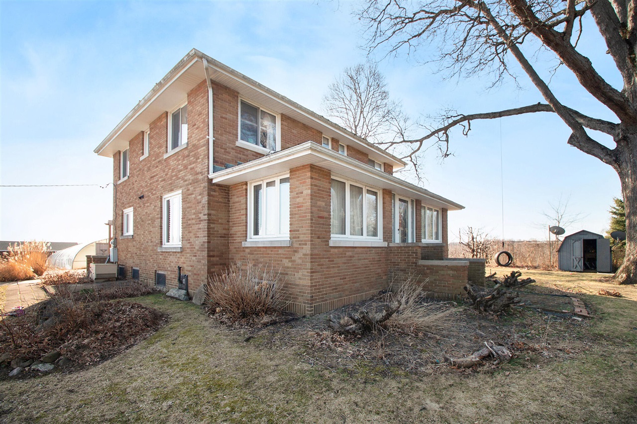 Homes for sale in Eau Claire, MI | 7937 Hochberger Rd, Eau Claire, MI 49111 | MLS# 70504459