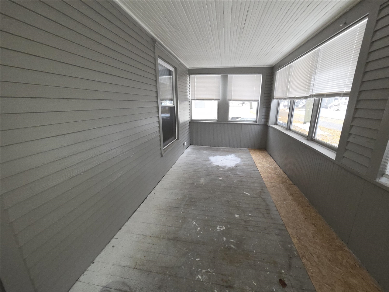 Homes for sale in Jackson, MI | 519 Seymour Ave, Jackson, MI 49202 | MLS# 70504630