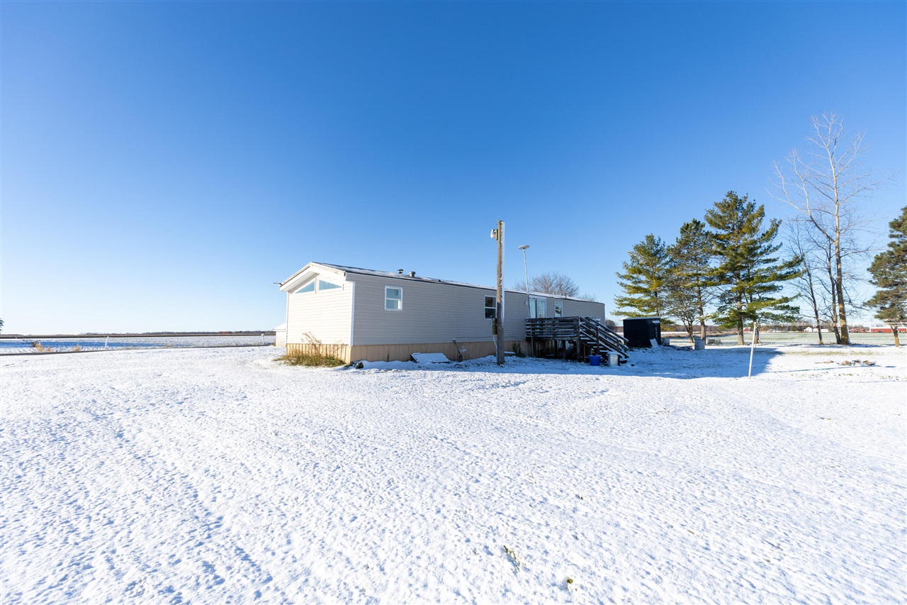 Homes for sale in Carson City, MI | 8945 E Fenwick Rd, Carson City, MI 48811 | MLS# 70504639