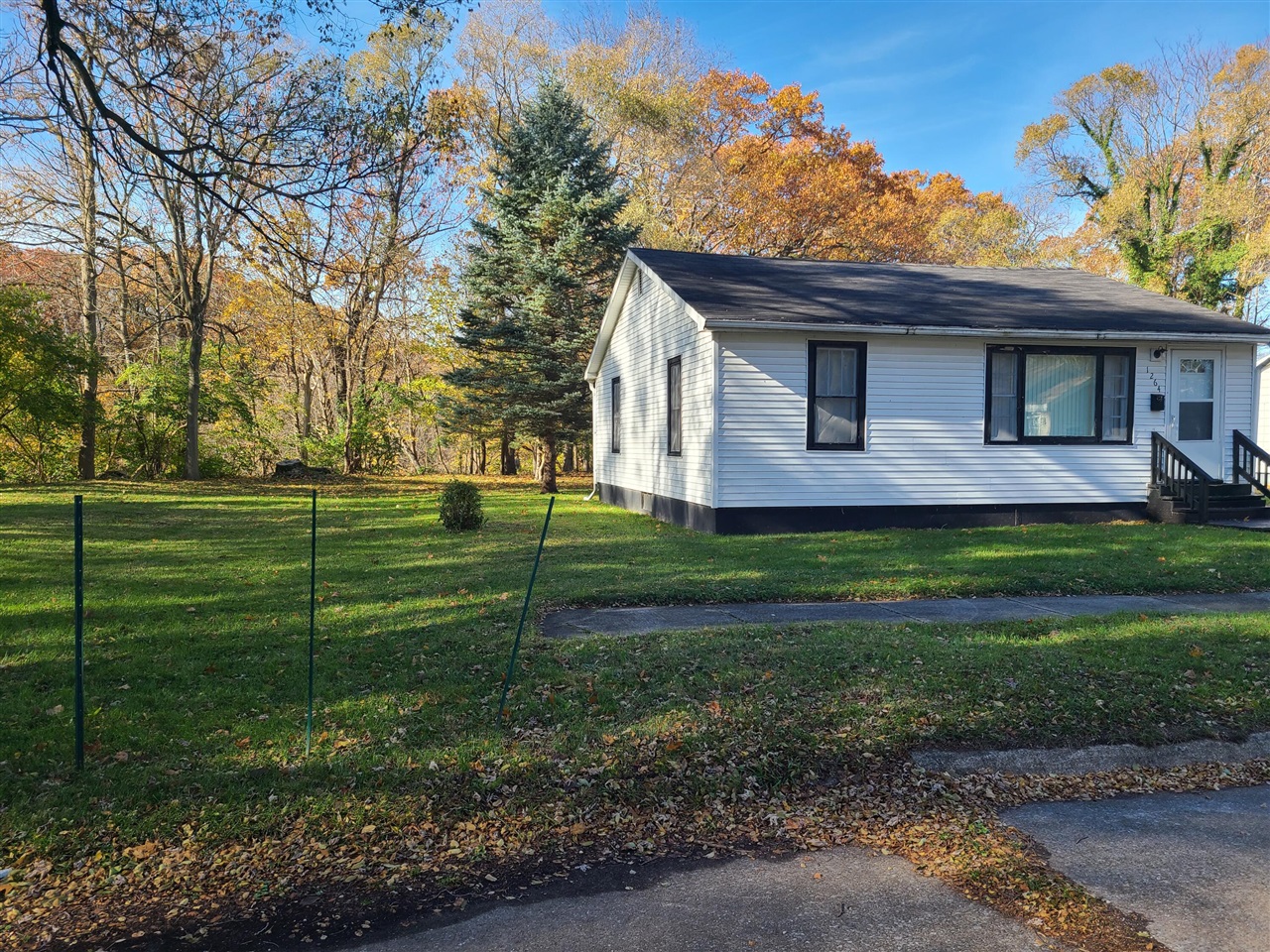 Homes for sale in Benton Harbor, MI | 1264 Pavone St, Benton Harbor, MI 49022 | MLS# 70504887