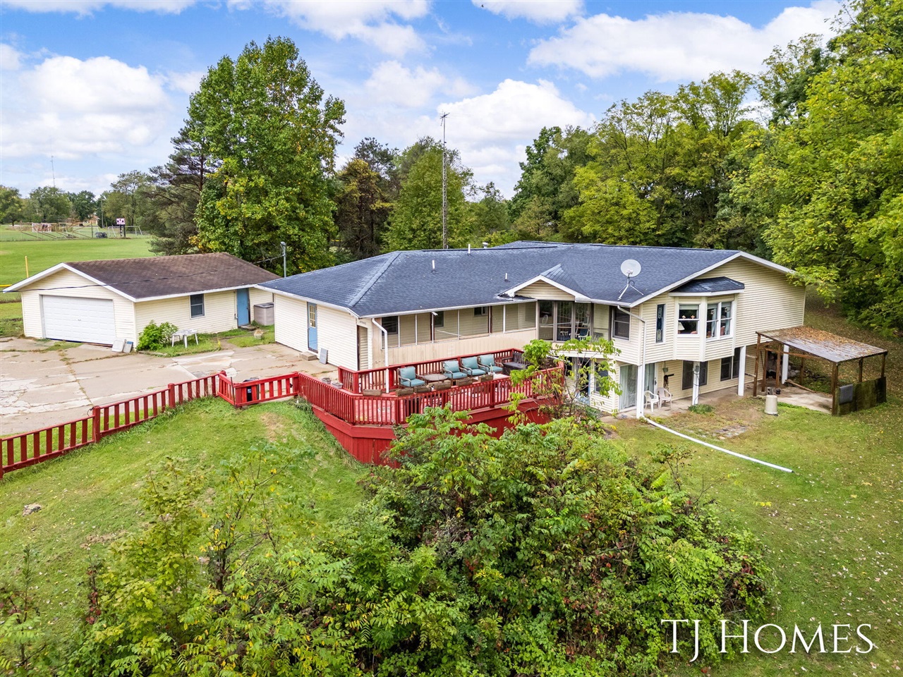 Homes for sale in Hastings, MI | 2895 M 79, Hastings, MI 49058 | MLS# 70504975