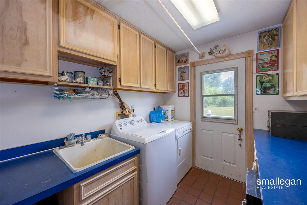 Homes for sale in Middleville, MI | 3770 Bender Rd, Middleville, MI 49333 | MLS# 70505125