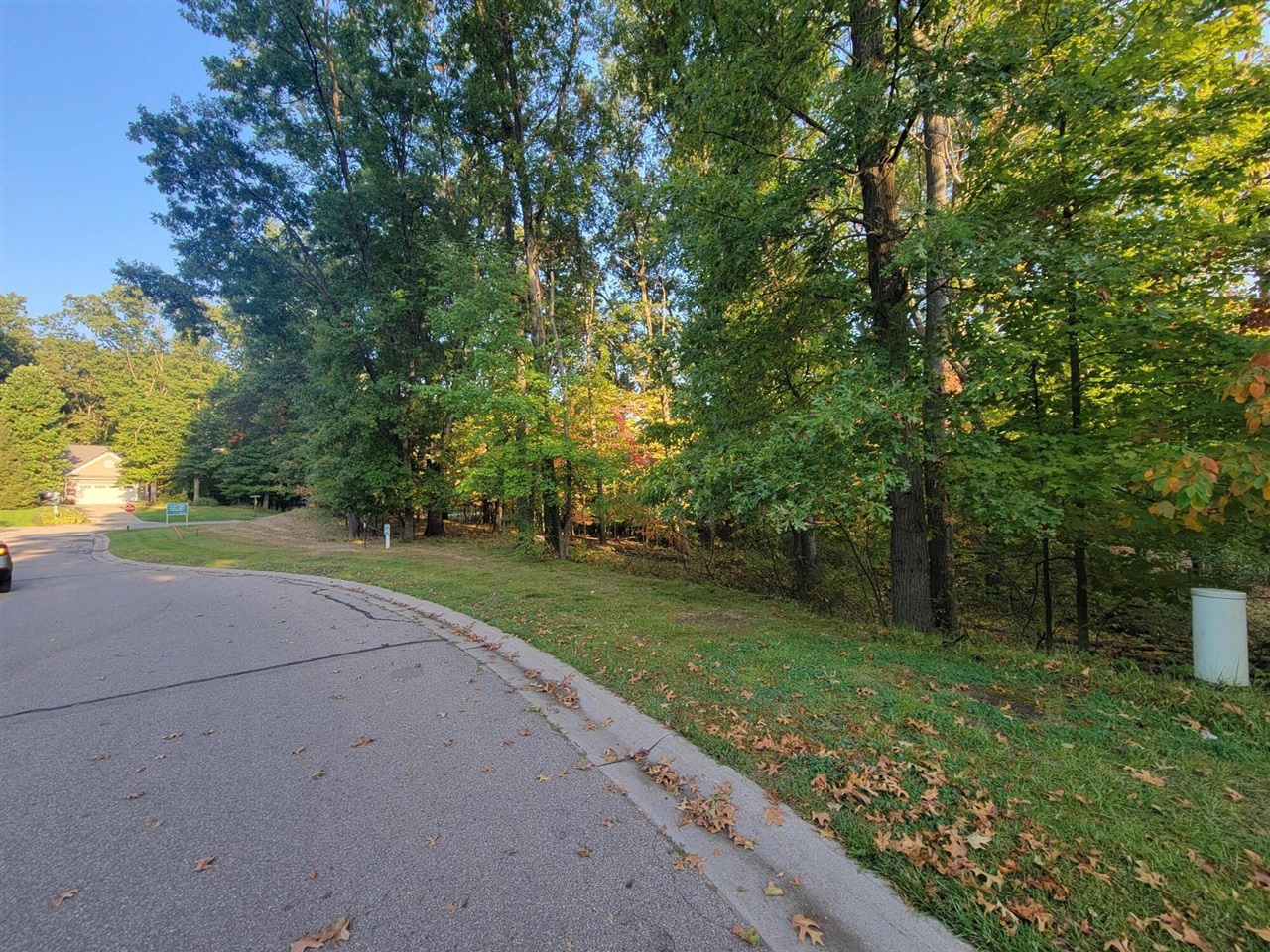 Homes for sale in Richland, MI | 6433 N Shore Dr, Richland, MI 49083 | MLS# 70505329