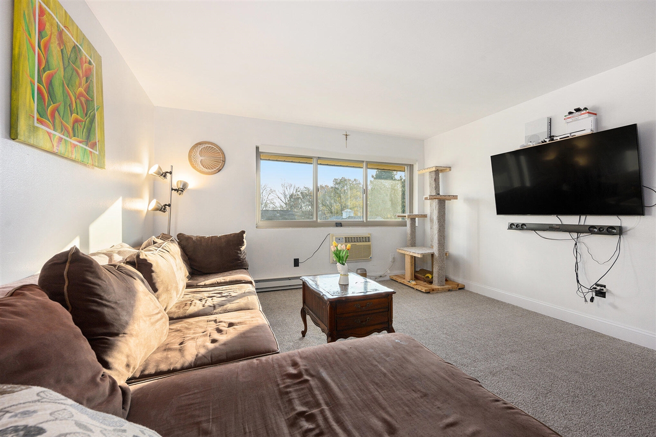 Homes for sale in Kalamazoo, MI | 722 W Kilgore Rd #301, Kalamazoo, MI 49008 | MLS# 70505354