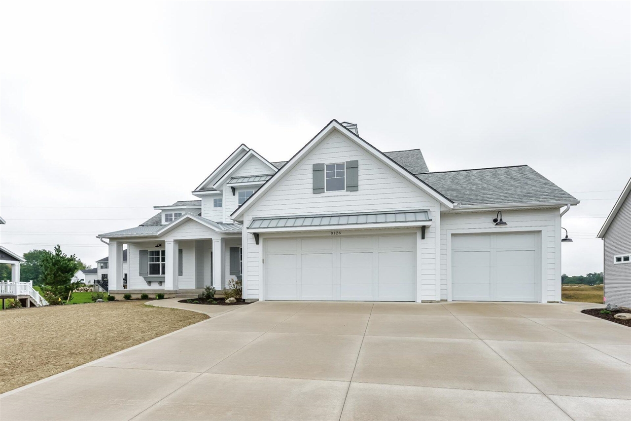 Homes for sale in Caledonia, MI | 3336 Hideaway Dr, Caledonia, MI 49316 | MLS# 70505841