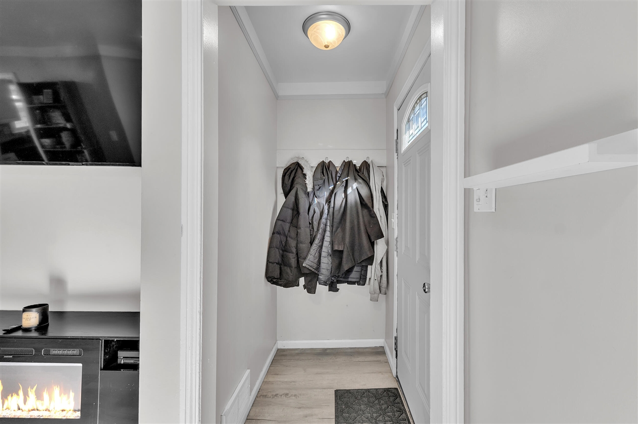 Homes for sale in Livonia, MI | 19135 Weyher St, Livonia, MI 48152 | MLS# 70505917