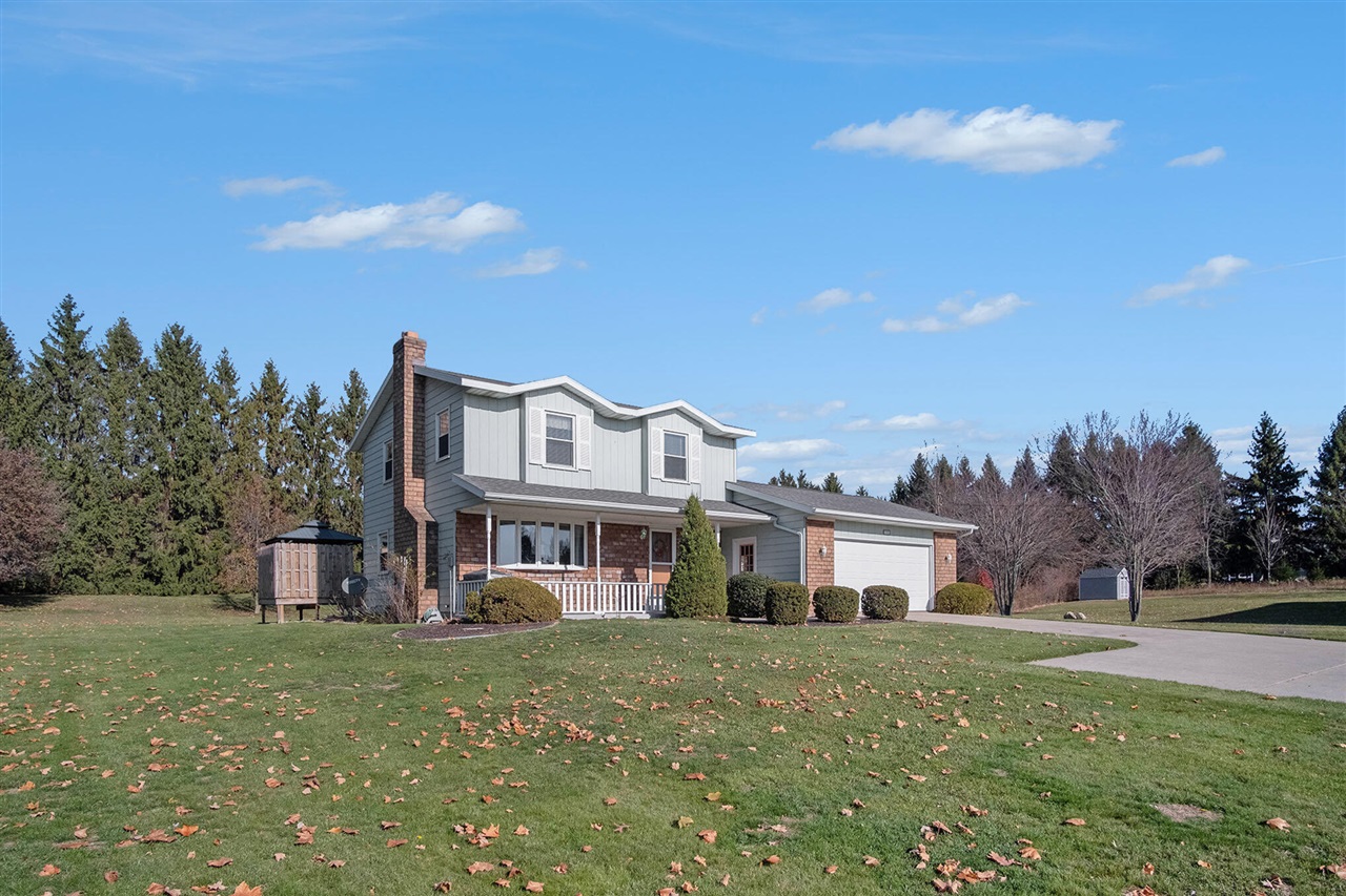 Homes for sale in Grandville, MI | 3783 56th St, Grandville, MI 49418 | MLS# 70506036