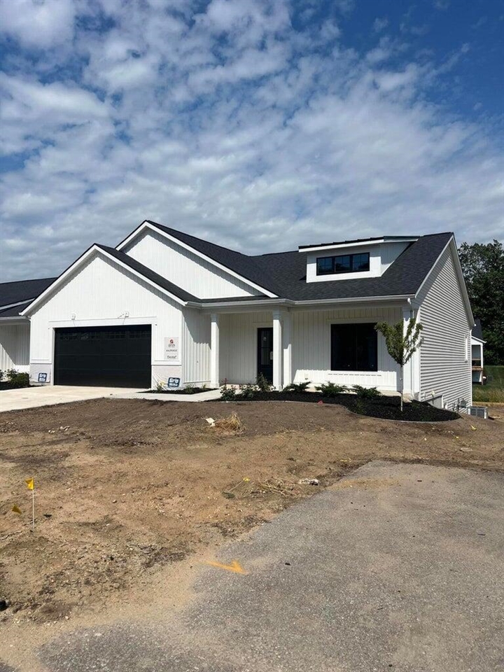 Homes for sale in Hudsonville, MI | 6704 Sheldon Crossing Dr #45, Hudsonville, MI 49426 | MLS# 70506220