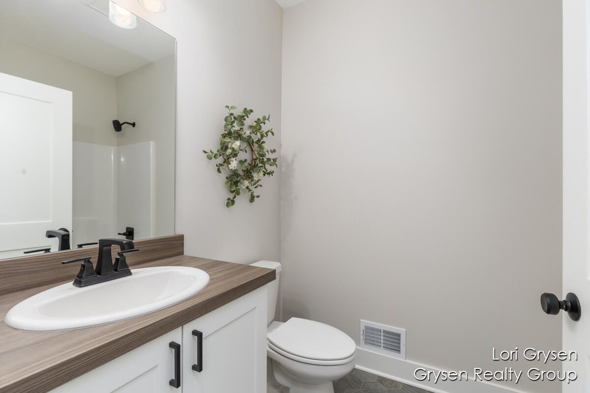 Homes for sale in Hudsonville, MI | 6706 Sheldon Crossing Dr #46, Hudsonville, MI 49426 | MLS# 70506221