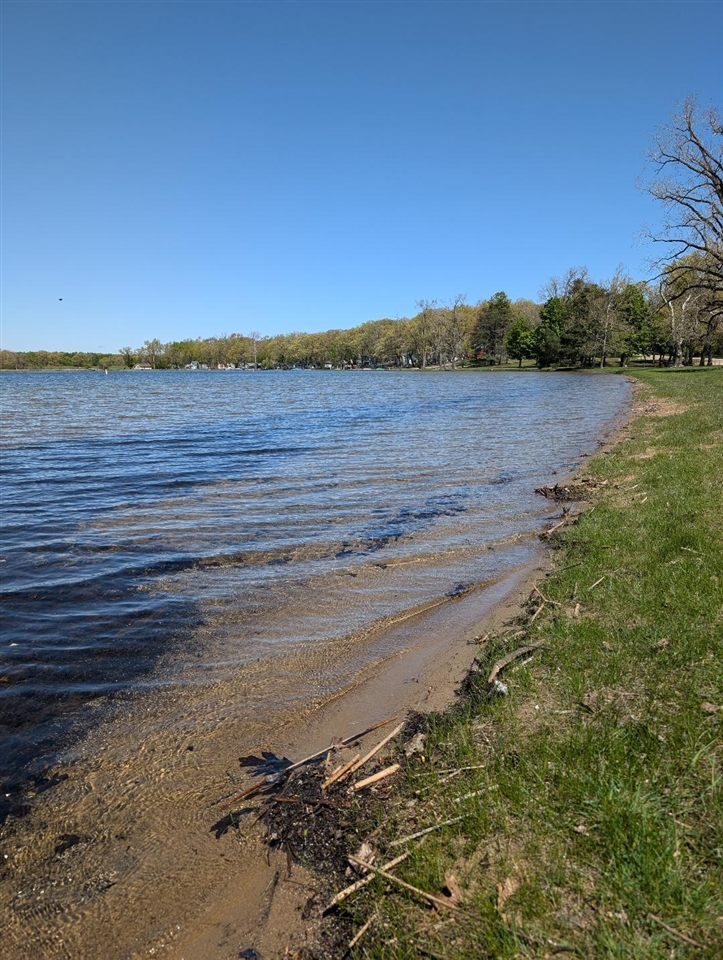 Homes for sale in Munith, MI | 216 Portage Lake Rd, Munith, MI 49259 | MLS# 70506471