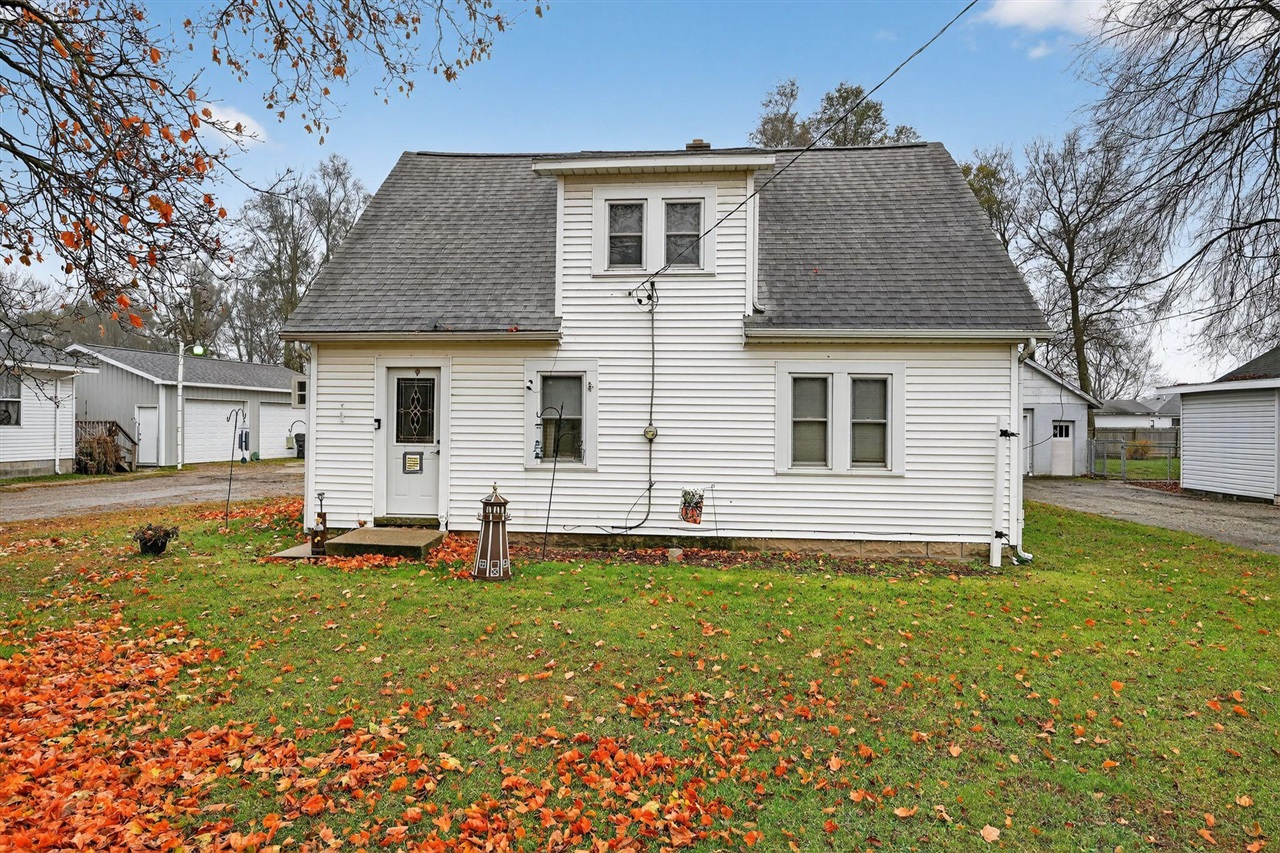 Homes for sale in Galesburg, MI | 8478 E Michigan Ave, Galesburg, MI 49053 | MLS# 70506472