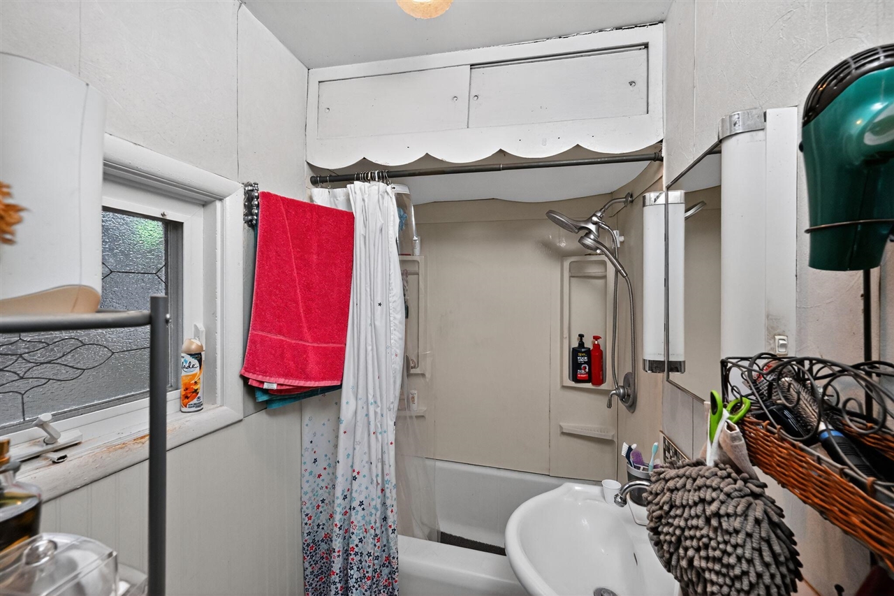 Homes for sale in Galesburg, MI | 8478 E Michigan Ave, Galesburg, MI 49053 | MLS# 70506472