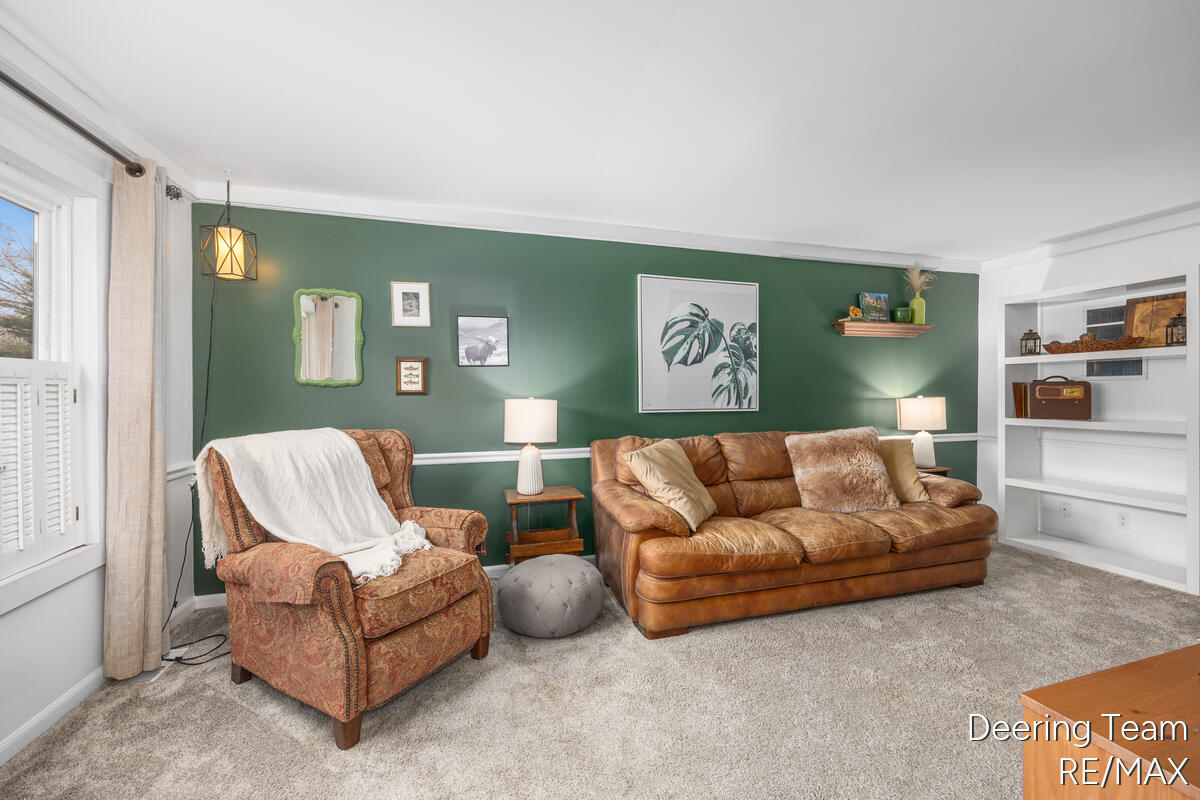 Homes for sale in Fruitport, MI | 5549 Airline Rd, Fruitport, MI 49415 | MLS# 70506475