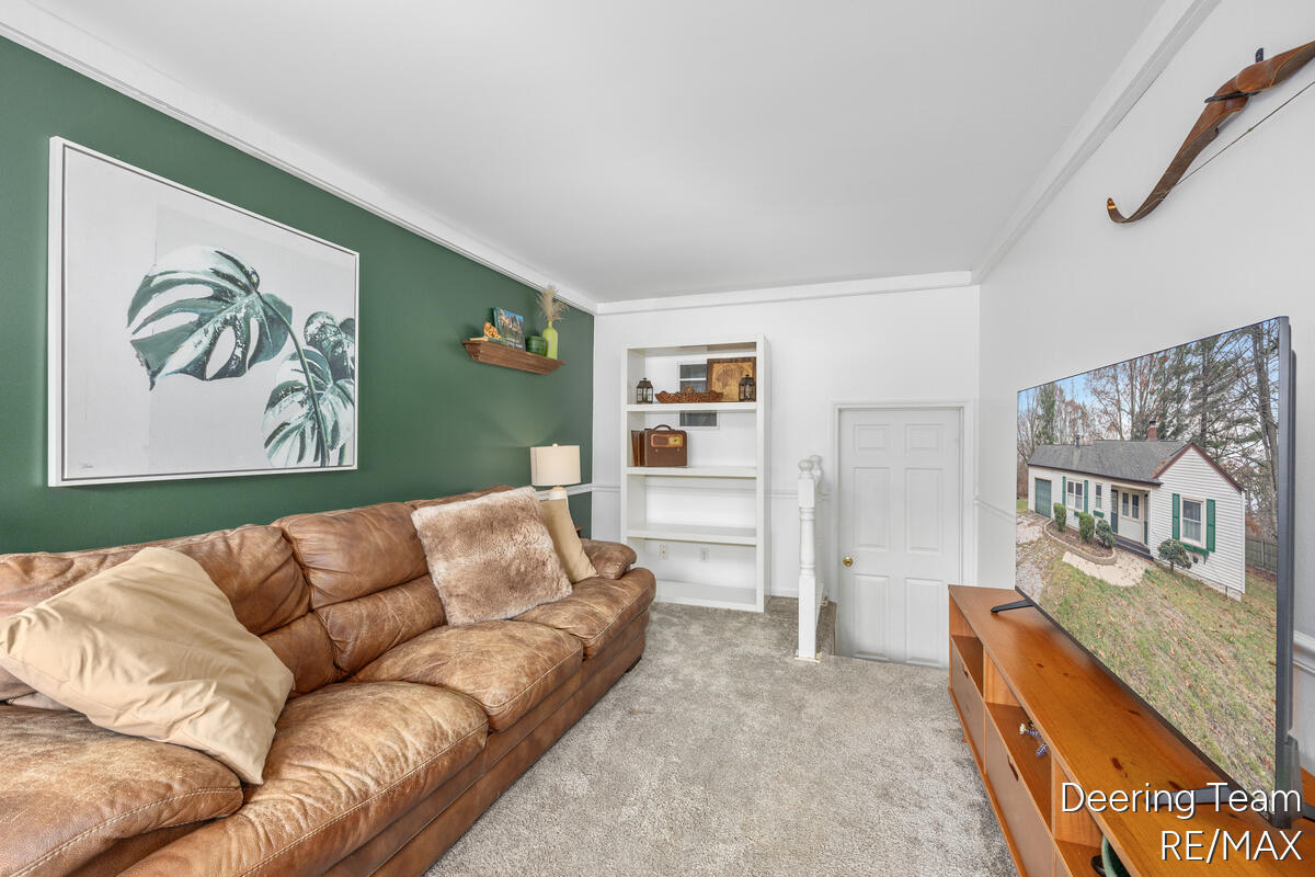 Homes for sale in Fruitport, MI | 5549 Airline Rd, Fruitport, MI 49415 | MLS# 70506475