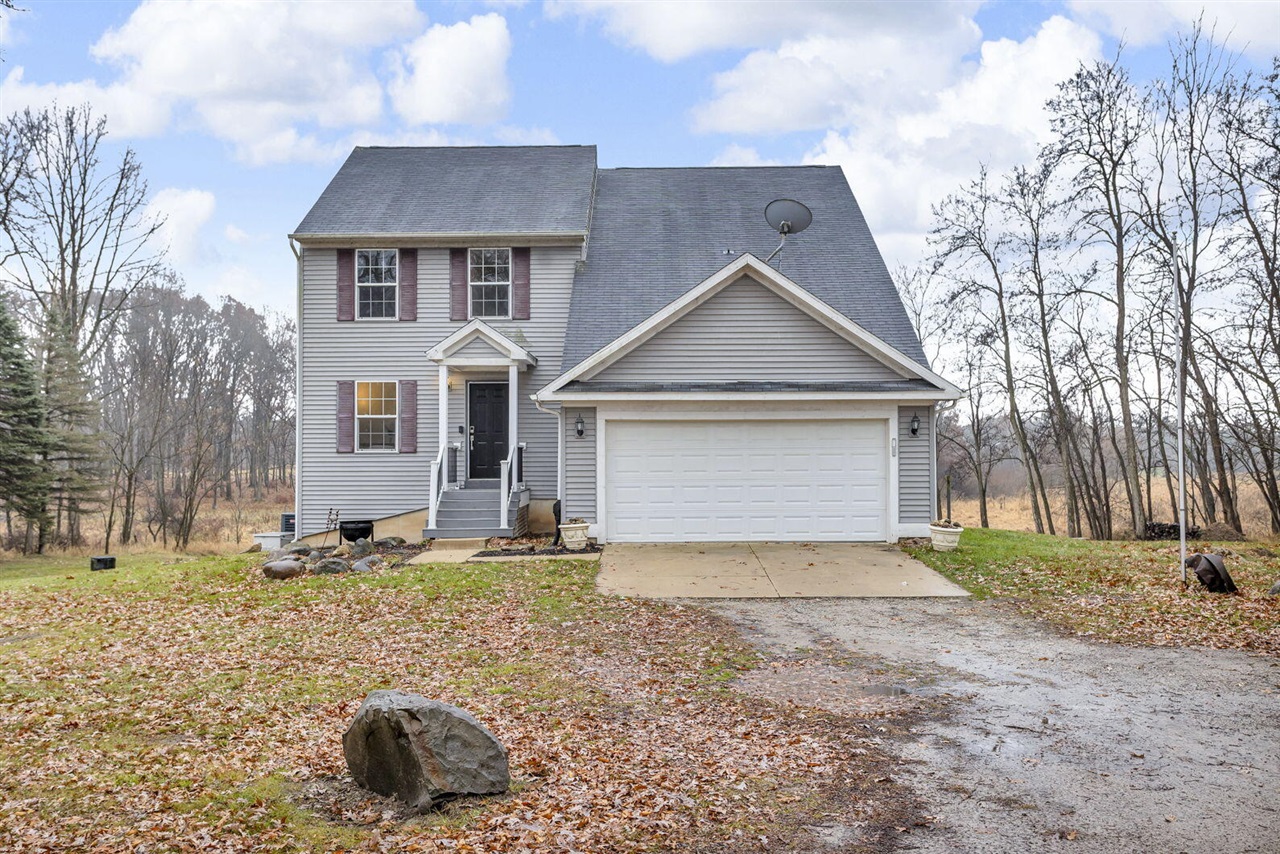 Homes for sale in Manchester, MI | 19685 Kirk Rd, Manchester, MI 48158 | MLS# 70506667