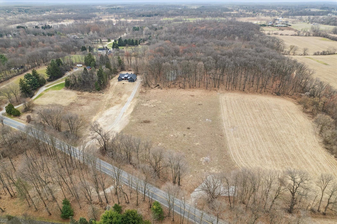 Homes for sale in Dexter, MI | 10265 Island Lake Rd, Dexter, MI 48130 | MLS# 70506935