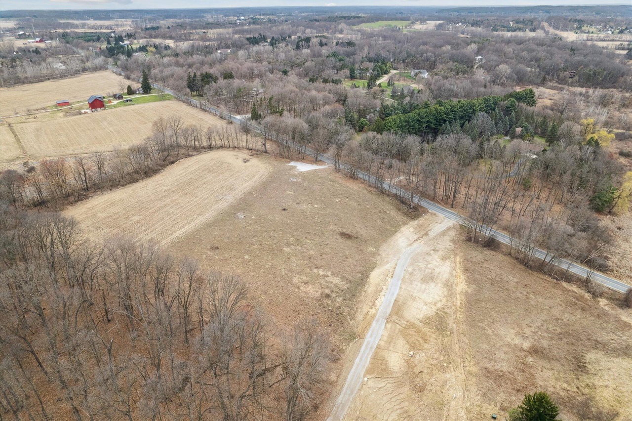 Homes for sale in Dexter, MI | 10265 Island Lake Rd, Dexter, MI 48130 | MLS# 70506935