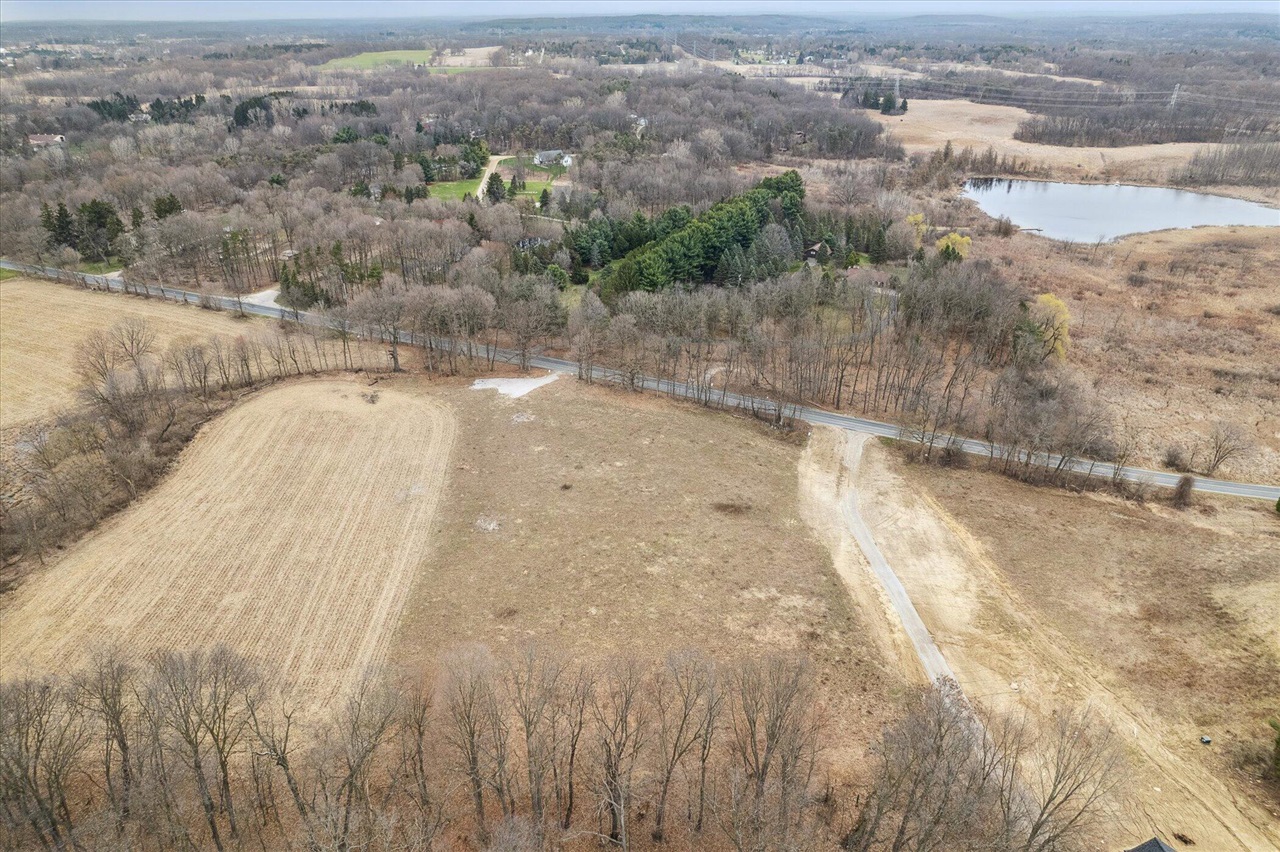 Homes for sale in Dexter, MI | 10265 Island Lake Rd, Dexter, MI 48130 | MLS# 70506935